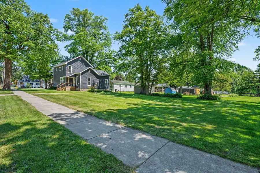 230 N Union Street, Ithaca, MI 48847 - #2