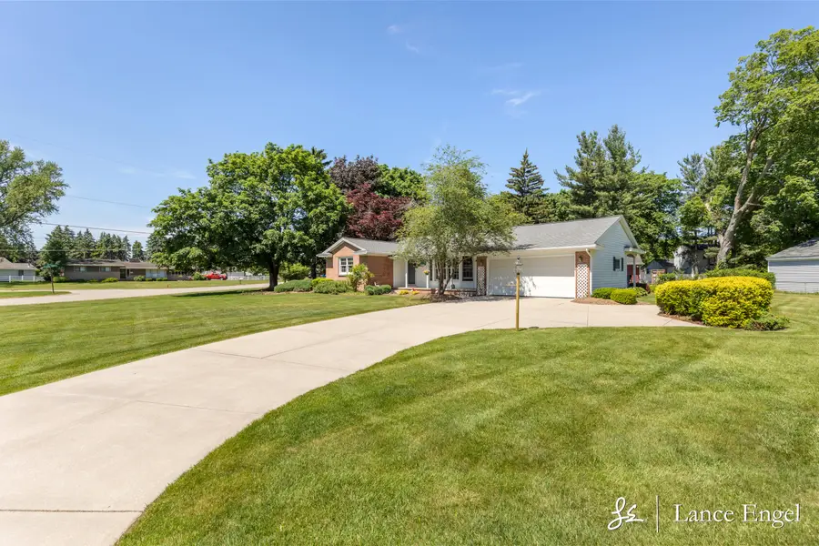 11159 Northgate Avenue, Allendale, MI 49401 - #2