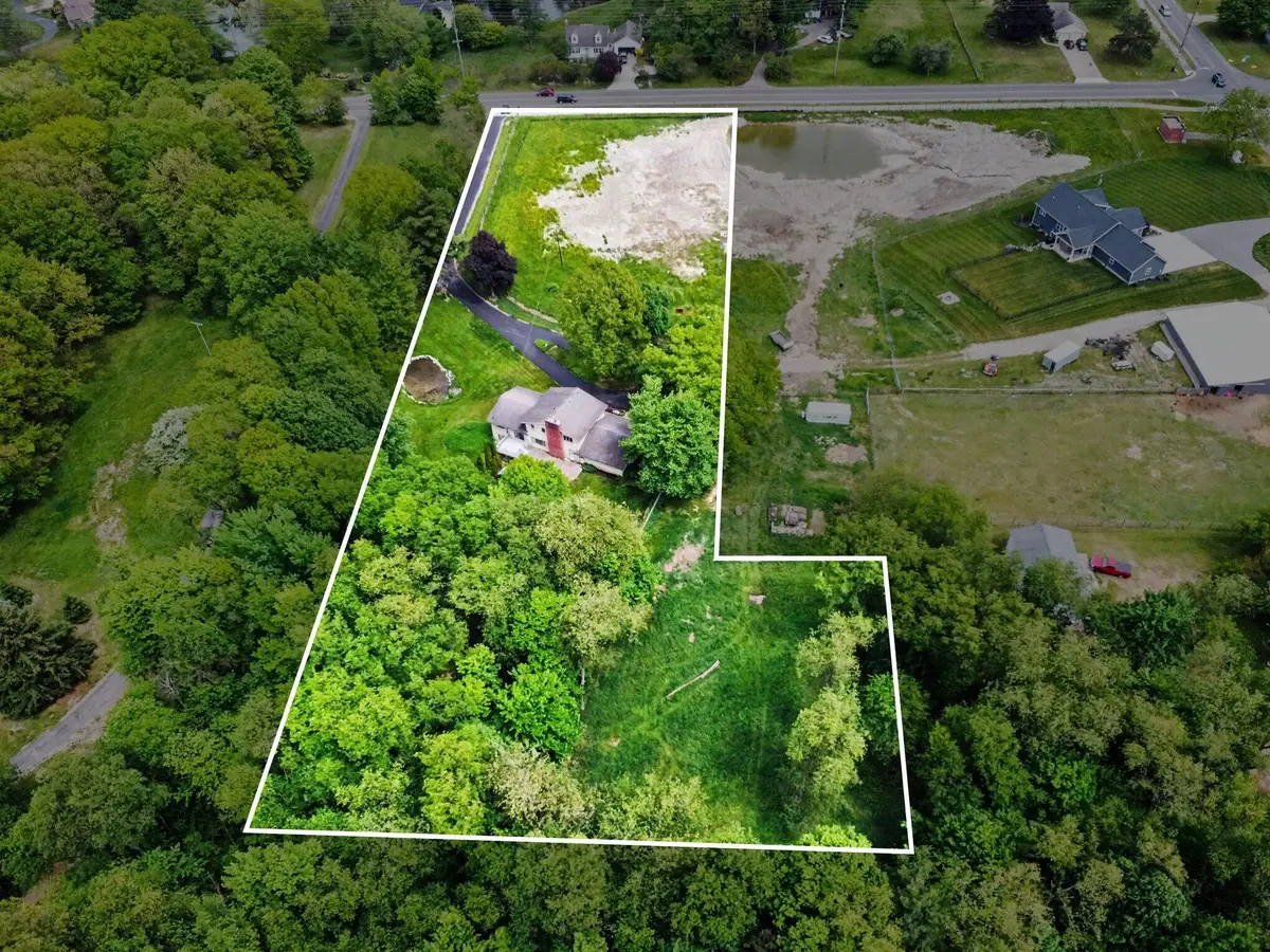 5269 Kenowa Avenue Sw, Grandville, MI 49418 - #1