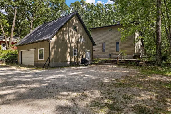 2713 E White Lake Drive, Twin Lake, MI 49457