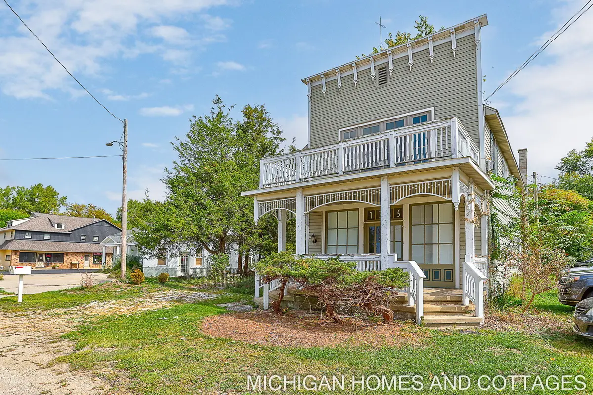 1395 Blue Star Highway, South Haven, MI 49090 - #1