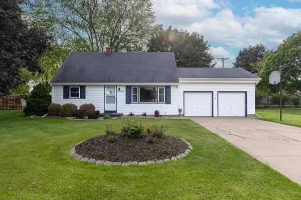 7535 Yorktown Road, Lansing, MI 48917