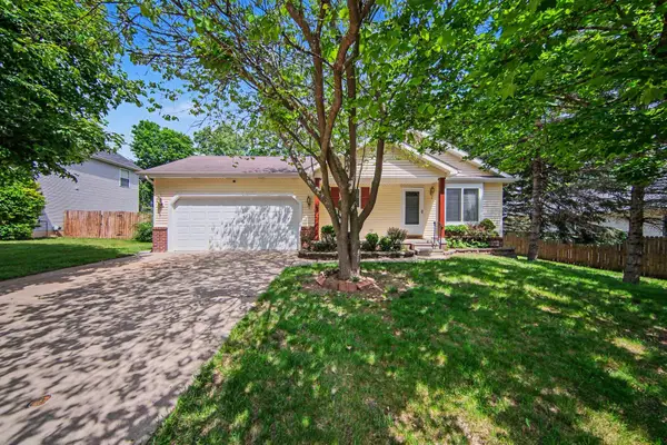 103 Ridgeview Court, Grass Lake, MI 49240