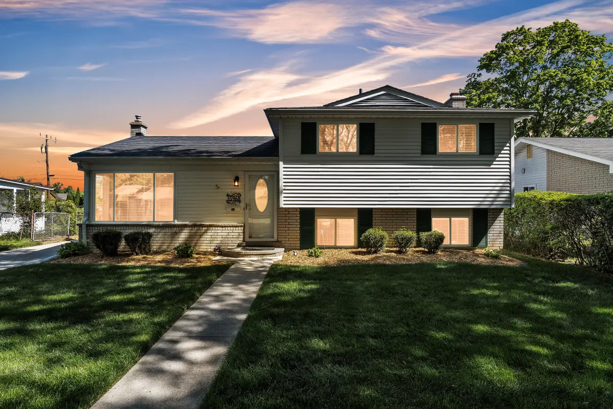 35968 Jamison Street, Livonia, MI 48154 - #1