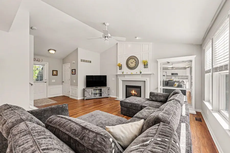 6323 Creekside Circle, Ypsilanti, MI 48197 - #2
