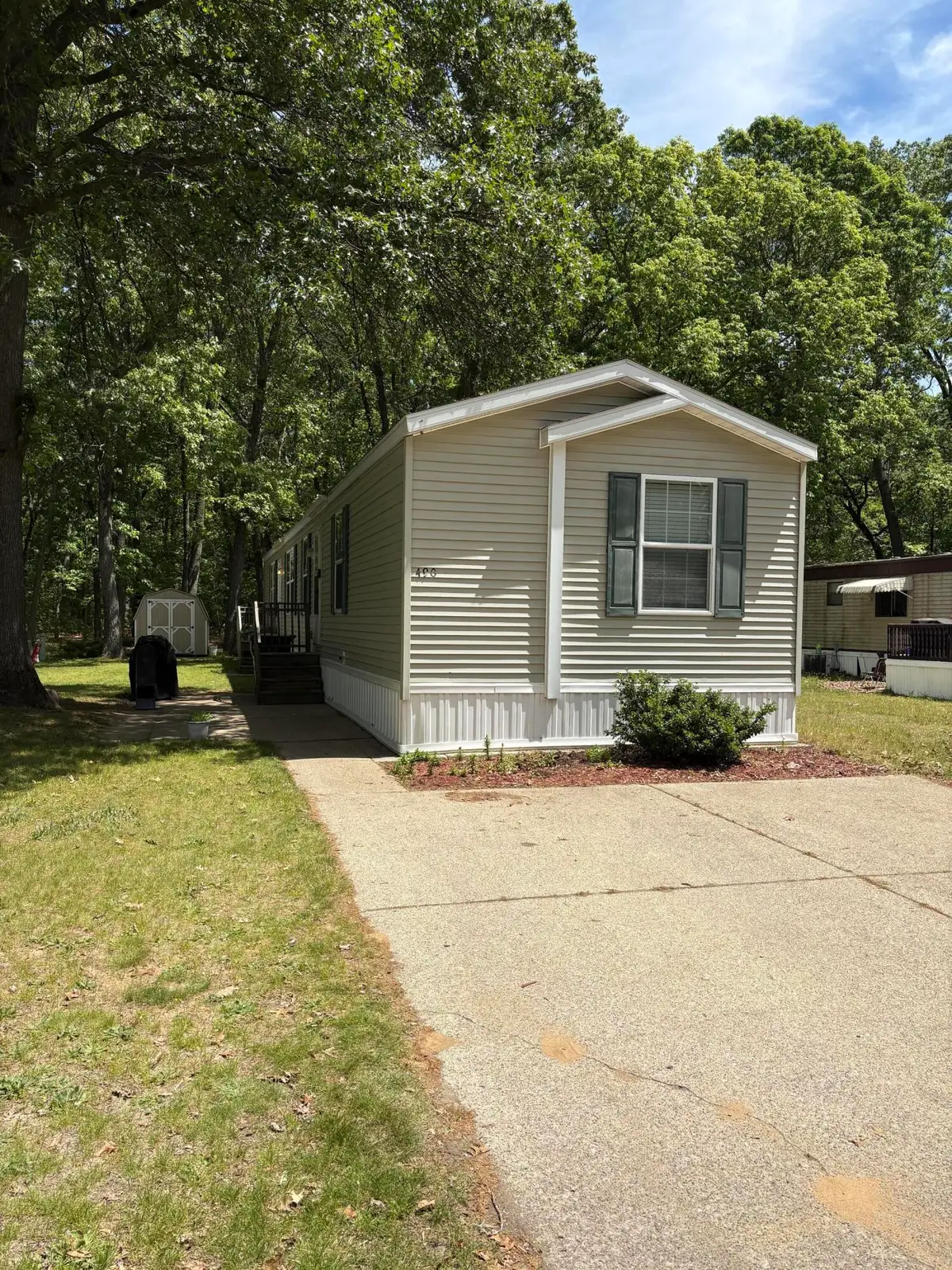 490 S Sunshine Lane, Muskegon, MI 49442 - #1