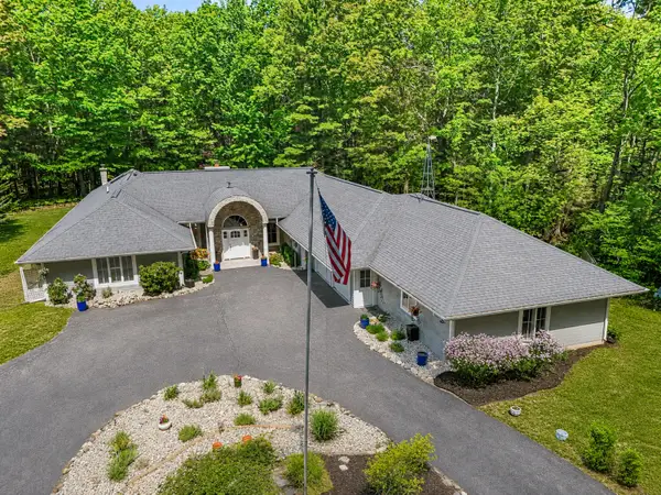 5389 Ridge Road, Pentwater, MI 49449