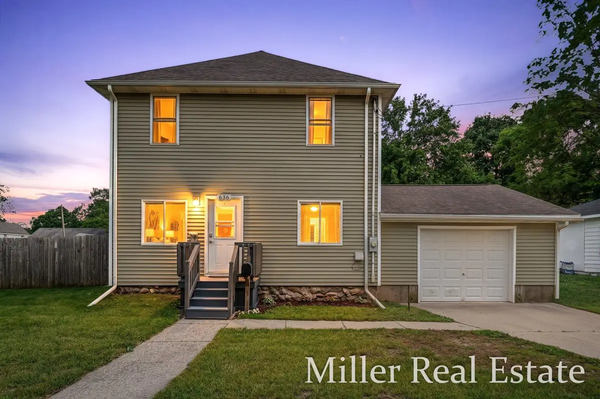 636 E Madison Street, Hastings, MI 49058 - #1