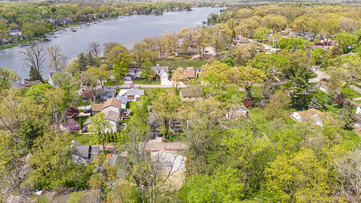 3965 Carrick Avenue, West Bloomfield, MI 48324 - #1