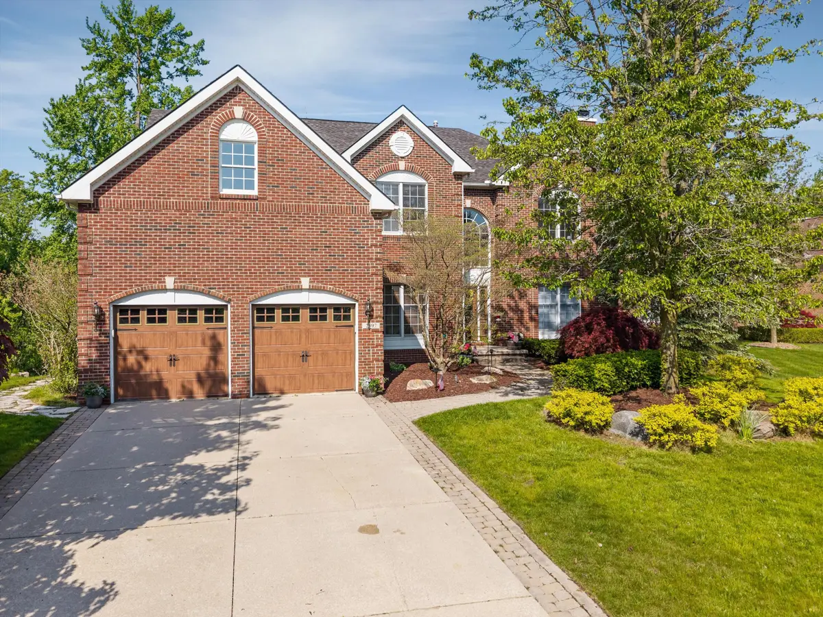 2897 Riverside Drive, Lake Orion, MI 48359 - #1
