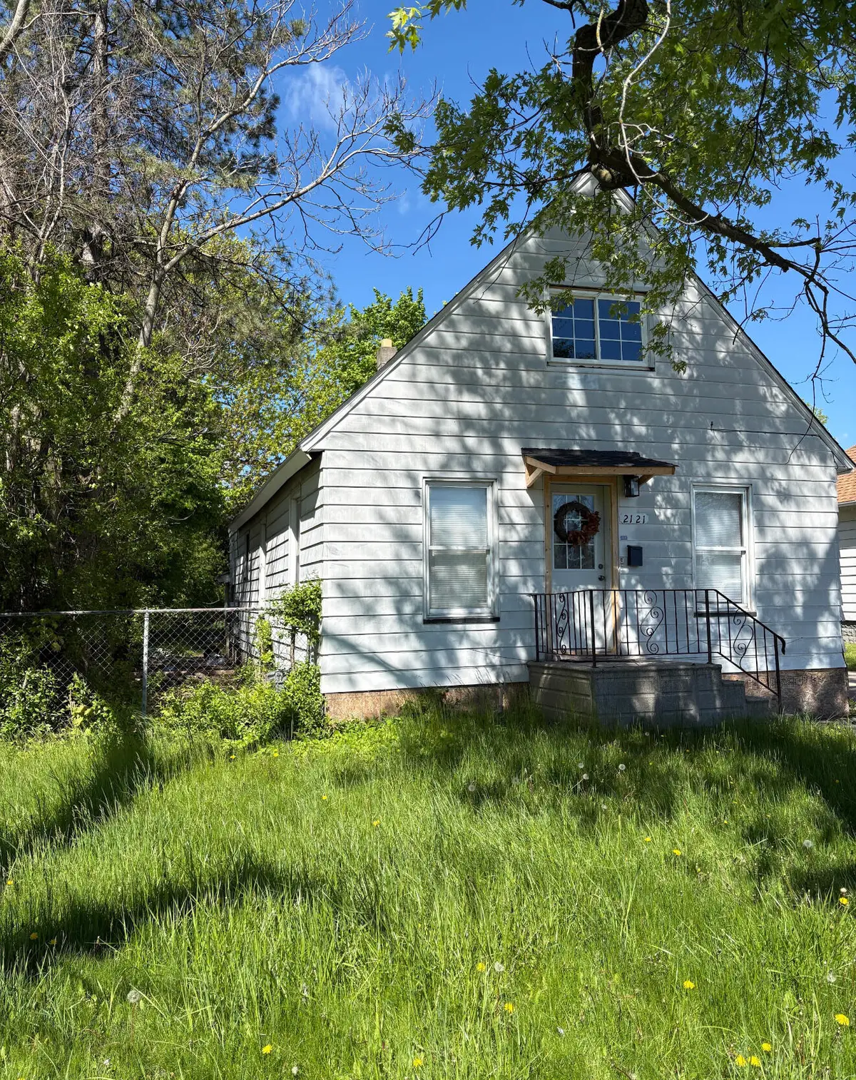 2121 Sheridan Avenue, Saginaw, MI 48601 - #1