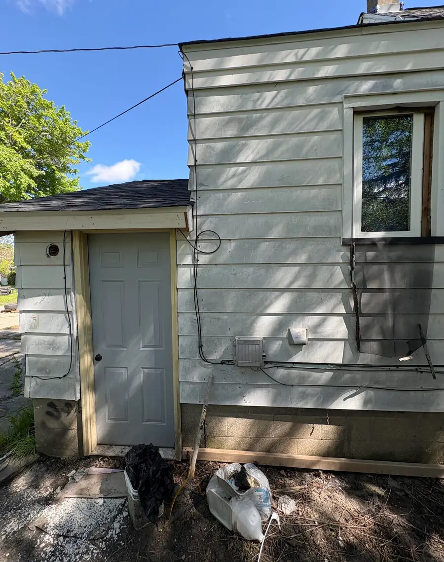 2121 Sheridan Avenue, Saginaw, MI 48601 - #3