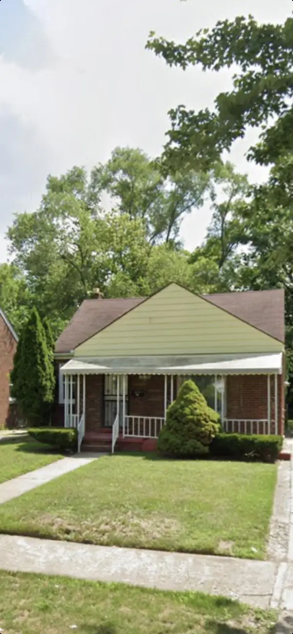19450 Woodingham Drive, Detroit, MI 48221