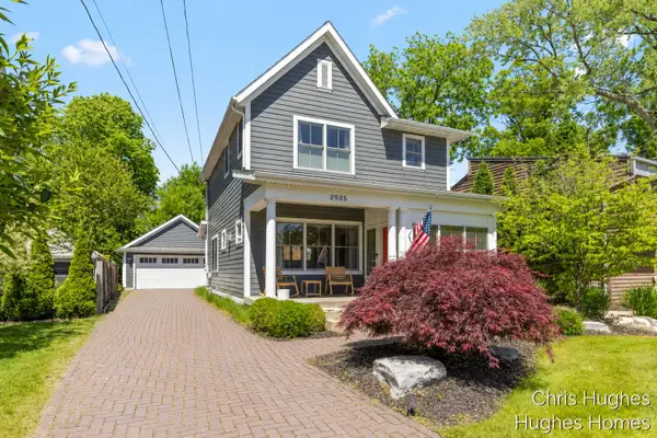 2525 Lake Drive Se, Grand Rapids, MI 49506