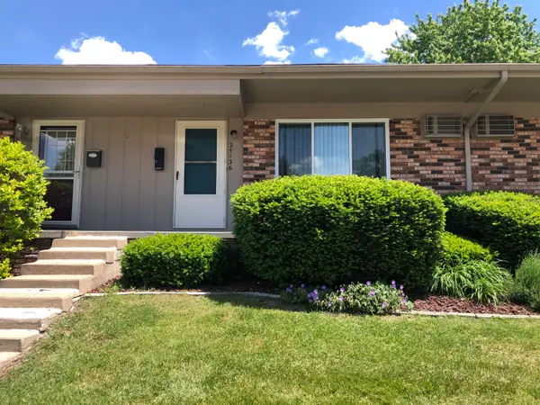 25136 Potomac Drive, South Lyon, MI 48178