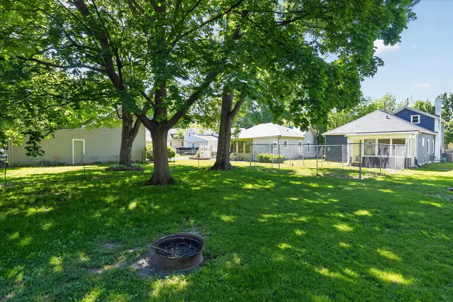 728 W Hanover Street, Marshall, MI 49068 - #2