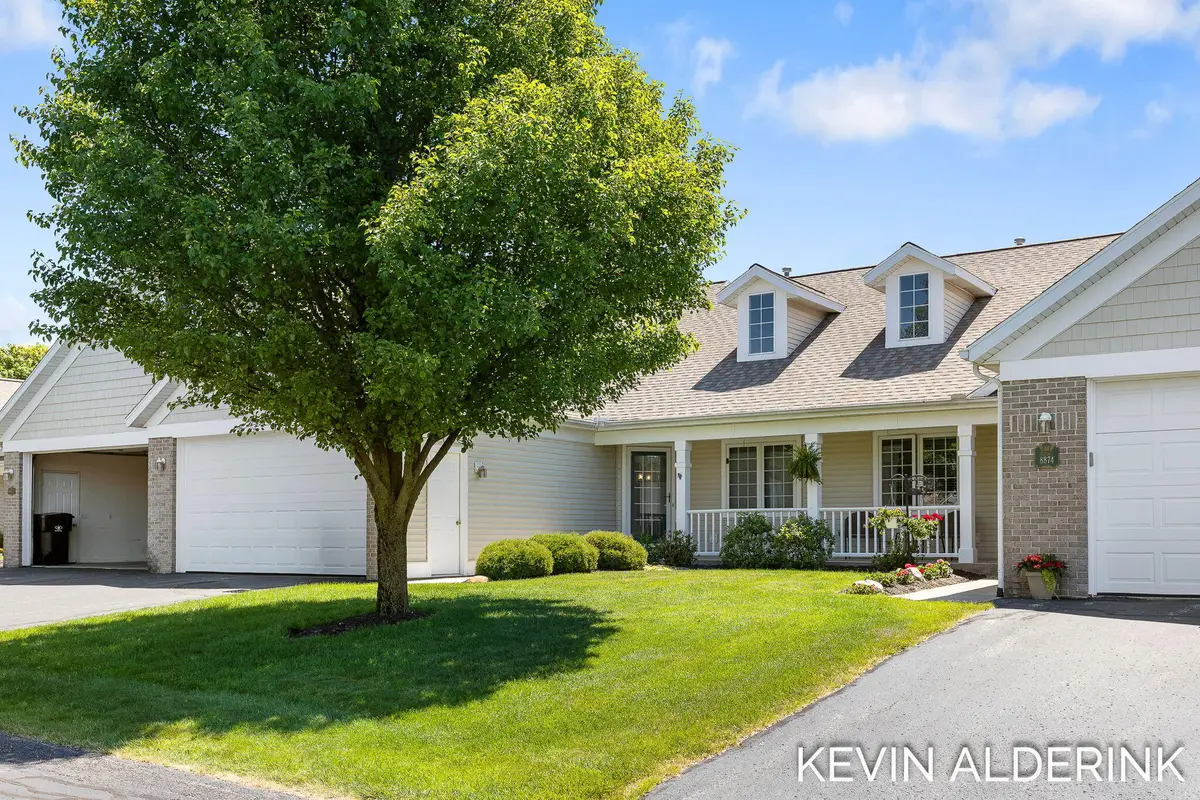 8872 N Peninsula Court, Zeeland, MI 49464 - #1