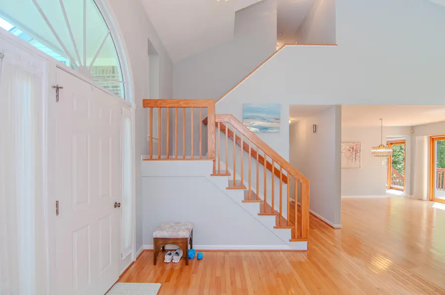 2402 Meadowridge Court, Ann Arbor, MI 48105 - #3
