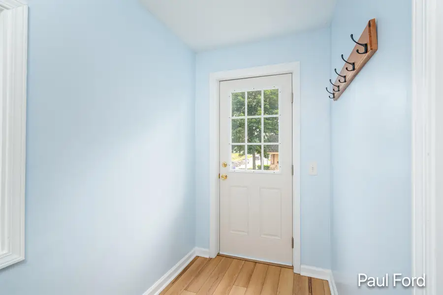 924 Hall Street Se, Grand Rapids, MI 49507 - #2