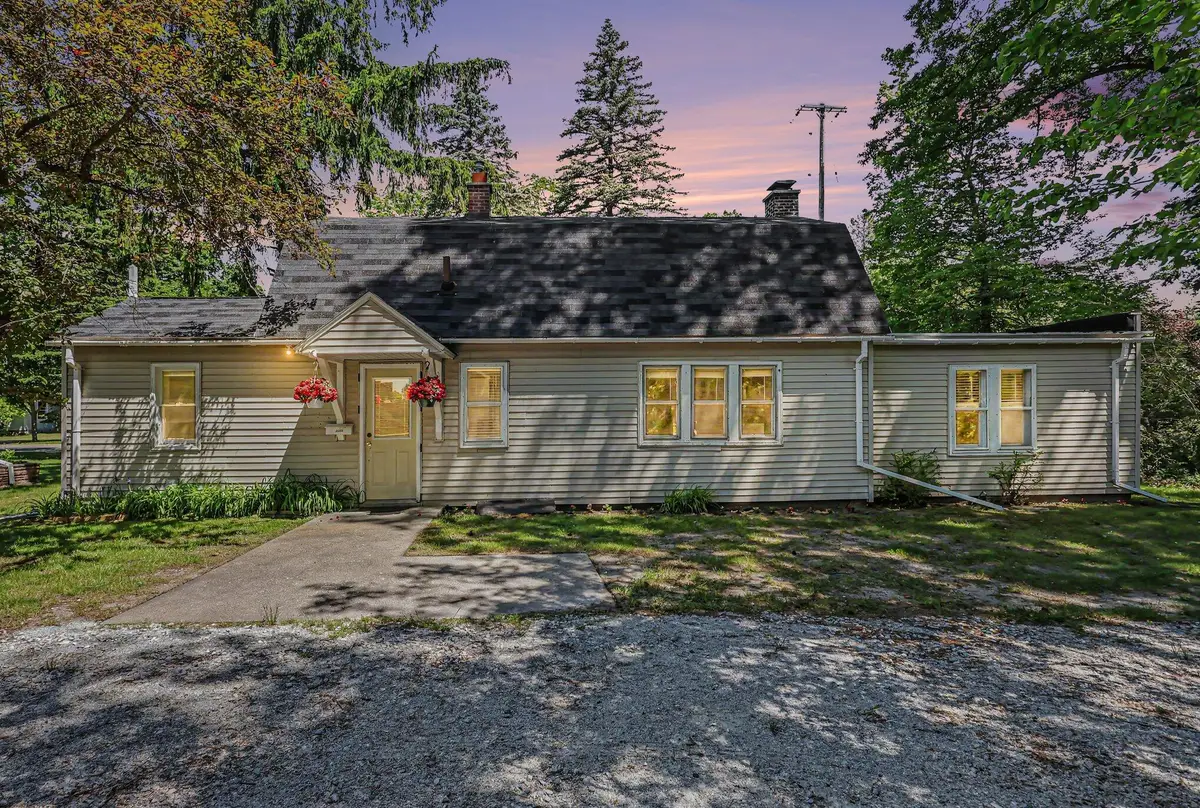 4865 Dowling Street, Montague, MI 49437 - #1
