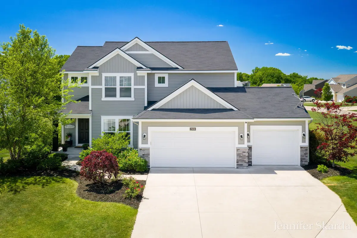 2930 E Morgan Trail Ne, Rockford, MI 49341 - #1
