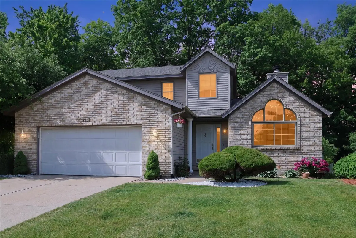 2467 Palm Dale Drive Sw, Wyoming, MI 49418 - #1