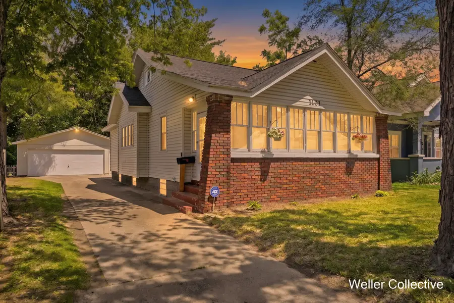1101 Burton Street Se, Grand Rapids, MI 49507 - #2