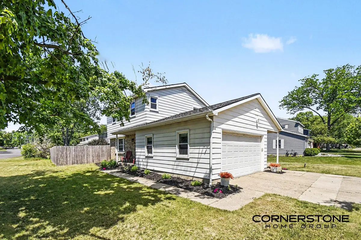 4666 Northview Avenue Ne, Grand Rapids, MI 49525 - #1