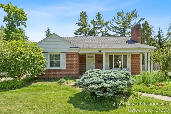 866 Dorroll Street Ne, Grand Rapids, MI 49505