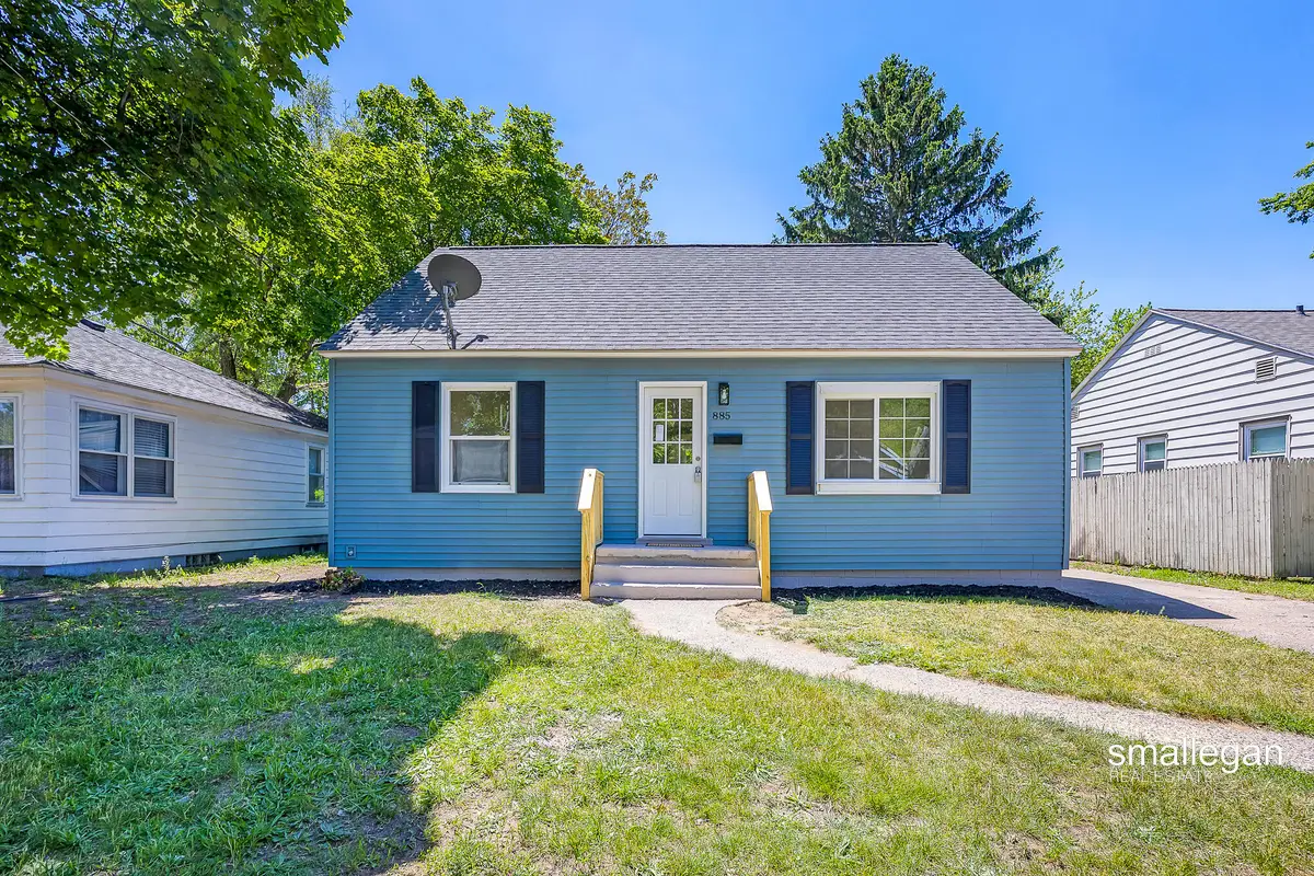 885 Oak Avenue, Muskegon, MI 49442 - #1