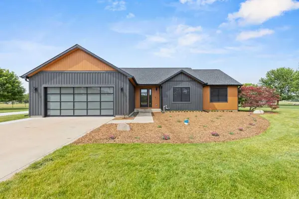 20872 State Line Road, Edwardsburg, MI 49112