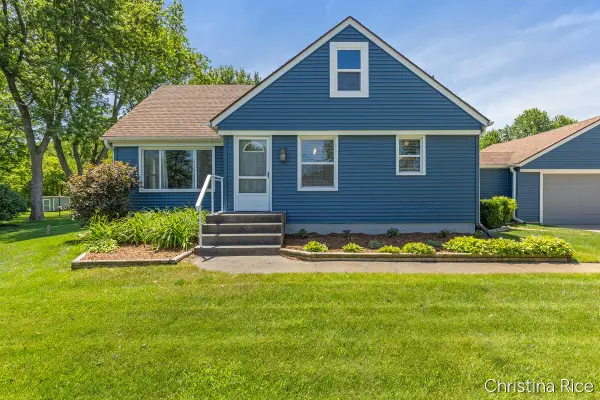 866 76th Street Se, Byron Center, MI 49315