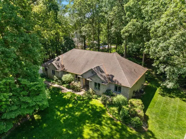 71370 Forest Eagle Lane, Niles, MI 49120