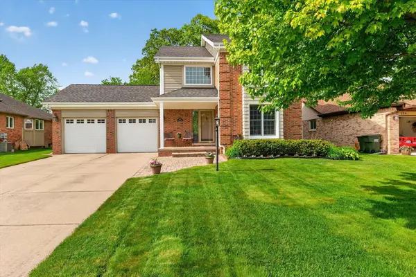 546 Parkland Drive, Rochester Hills, MI 48307