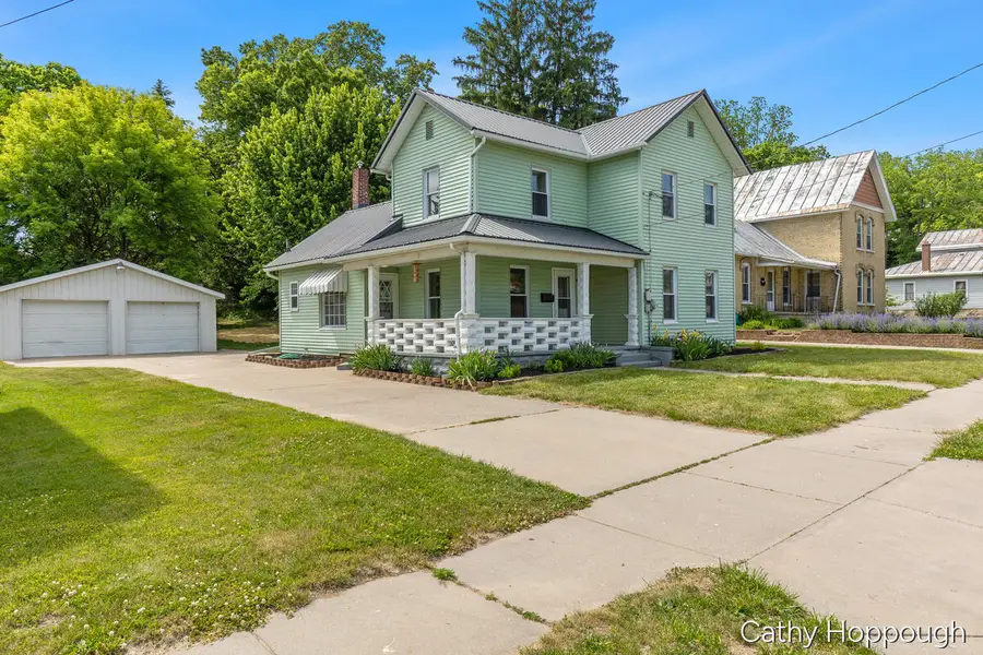 641 N Jackson Street, Ionia, MI 48846 - #3