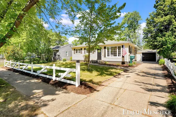 4212 Colby Avenue Sw, Wyoming, MI 49509