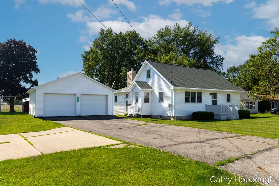 785 Washington Boulevard, Lake Odessa, MI 48849 - #2