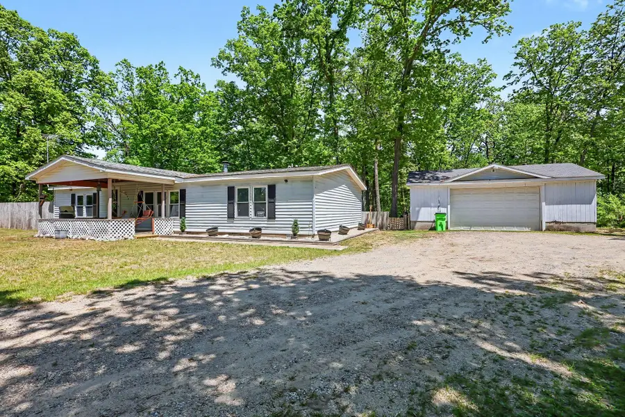 688 S Silver Drive, White Cloud, MI 49349 - #3