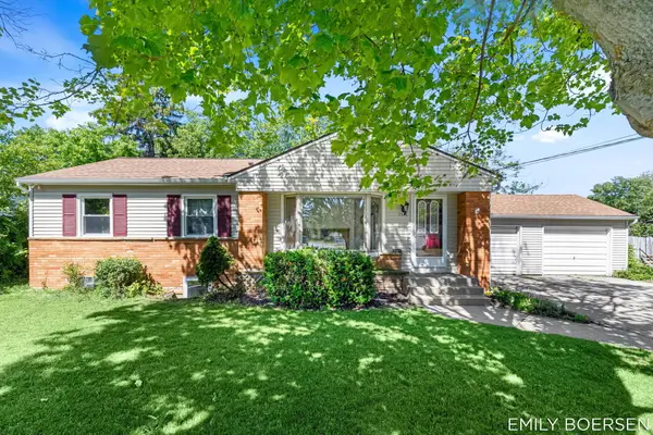 7543 Walnut Avenue, Jenison, MI 49428