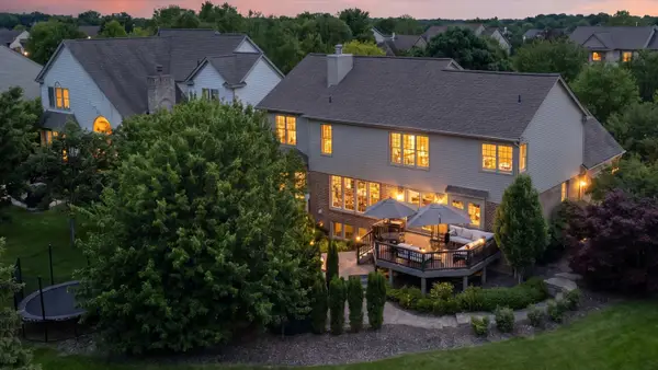 1749 Mountain Ash Drive, West Bloomfield, MI 48324
