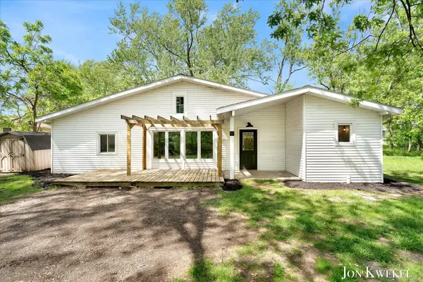 140 N 5th Street Ne, Cedar Springs, MI 49319