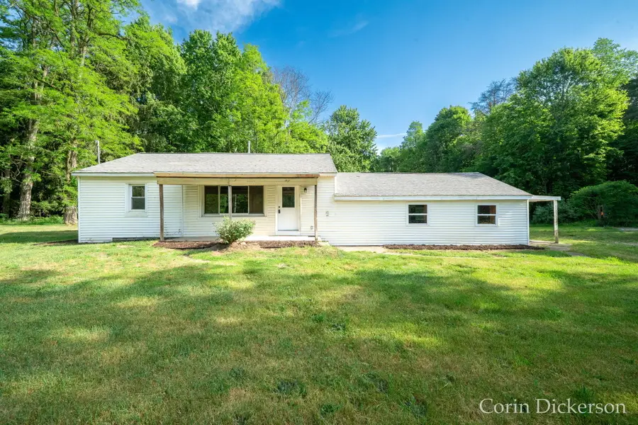 3661 110th Avenue, Allegan, MI 49010 - #3