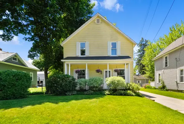 604 Hubbard Street Ne, Grand Rapids, MI 49525