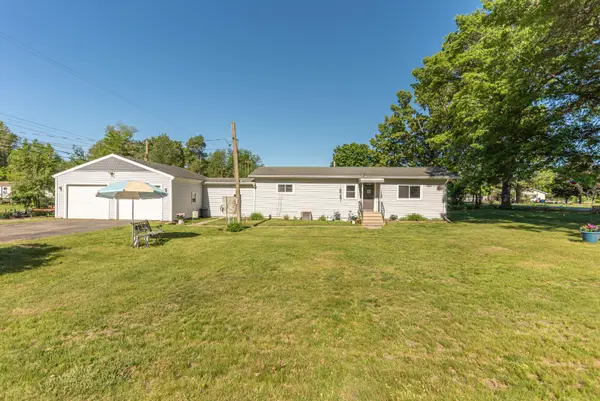 9437 Cady Road, Jackson, MI 49201