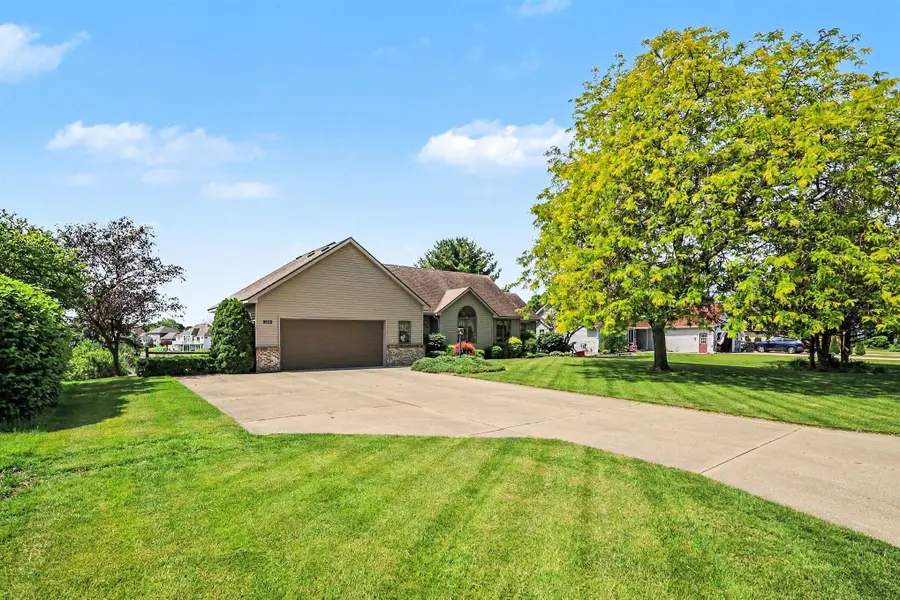 9112 Bluff Lake Street, Zeeland, MI 49464 - #3