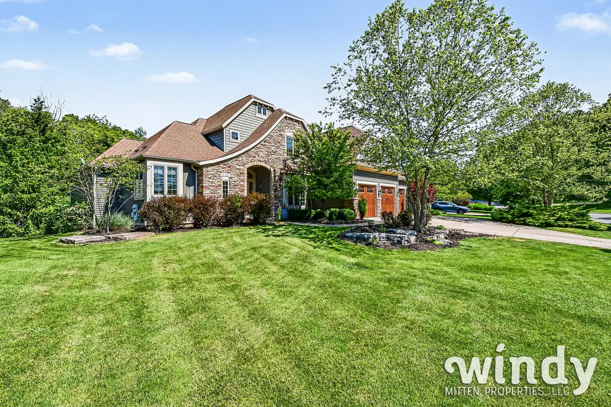 1330 Glen Ellyn Drive Se, Grand Rapids, MI 49546 - #1