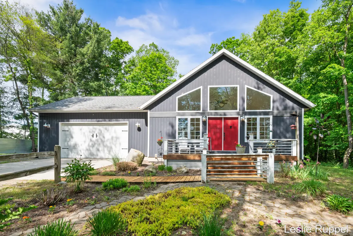 13015 Ritchie Avenue Ne, Cedar Springs, MI 49319 - #1