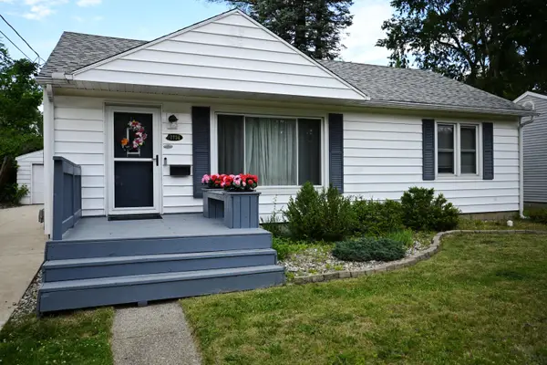 2734 Wellington Road, Kalamazoo, MI 49008