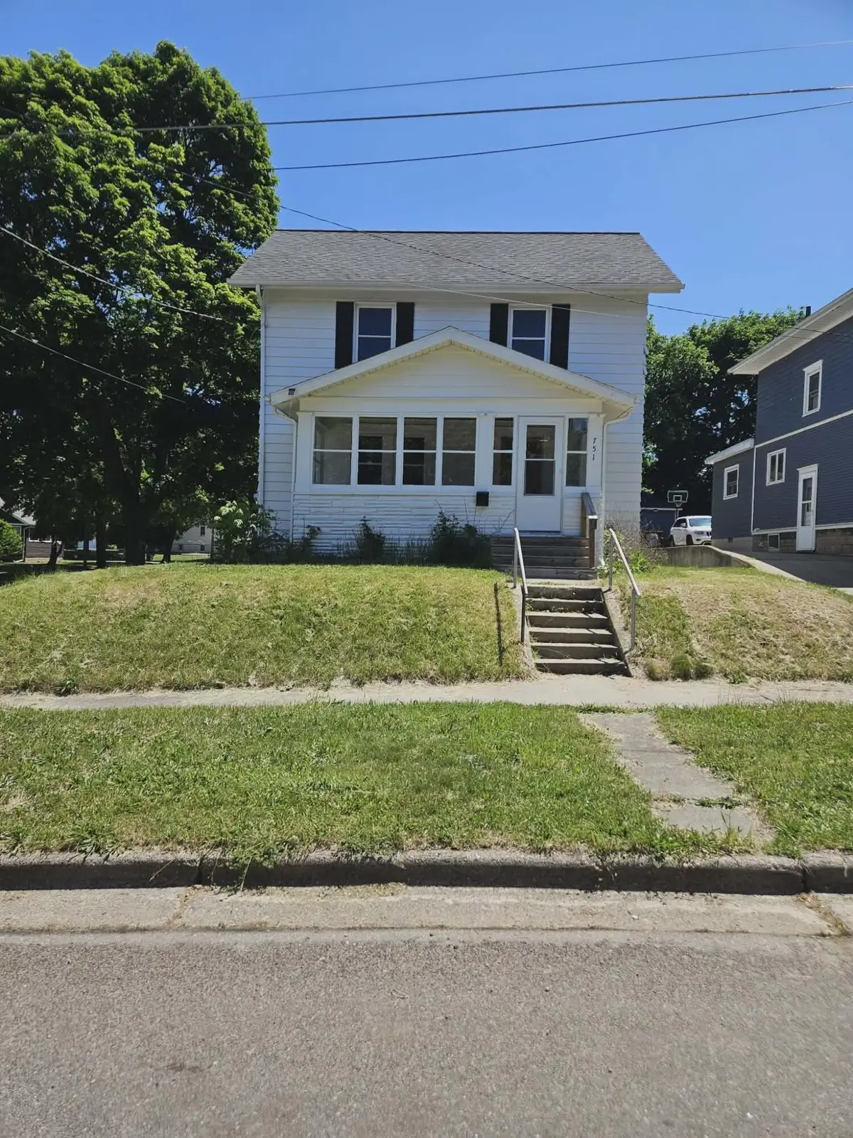 751 N East Avenue, Jackson, MI 49202 - #1