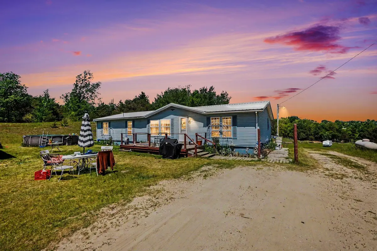 22092 3 Mile Road, Reed City, MI 49677 - #1